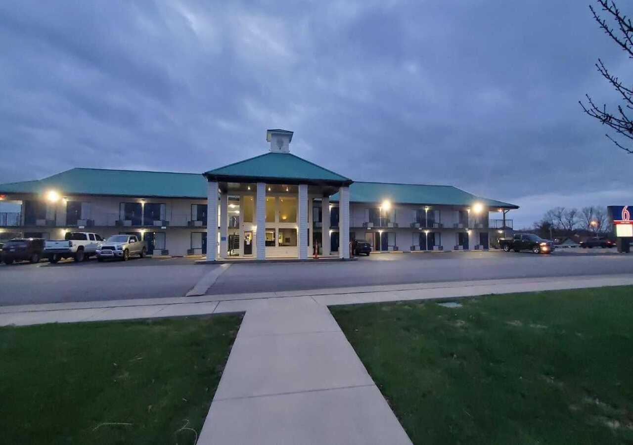 Crestview Inn Branson West Bagian luar foto